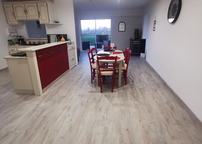 Des Marais Casa de Férias Marchésieux